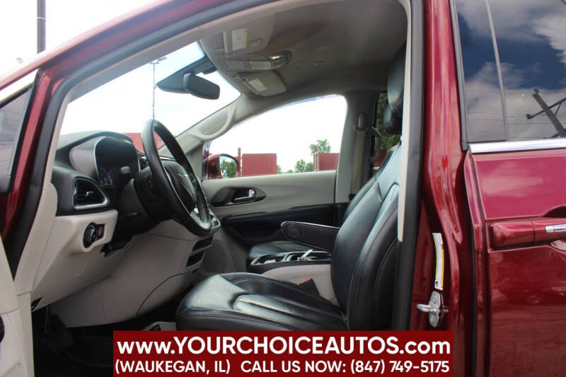 2020 Chrysler Pacifica Touring L