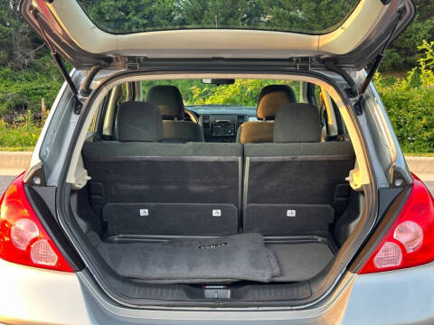 2012 Nissan Versa 1.8 S