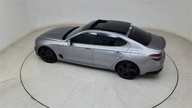 2023 Genesis G70