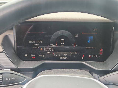 2024 GMC Acadia Elevation