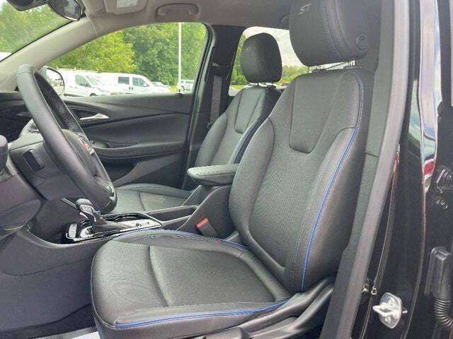 2025 Buick Encore GX 28