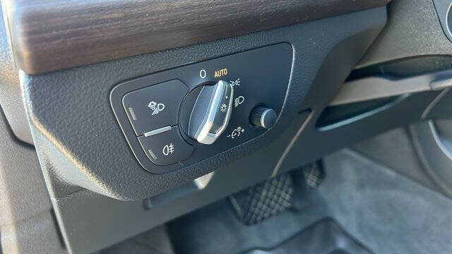 2022 Audi Q5 quattro S line Prem Plus 45 TFSI