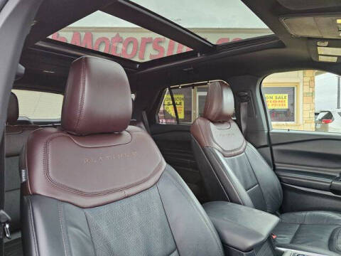 2020 Ford Explorer Platinum