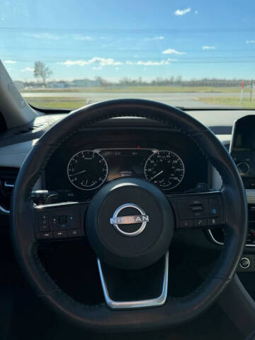 2023 Nissan Rogue SL