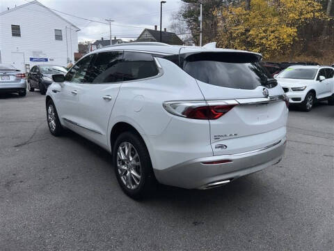 2023 Buick Enclave Premium