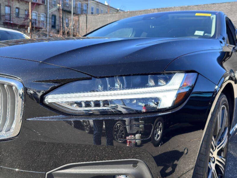 2022 Volvo S90 B6 Inscription