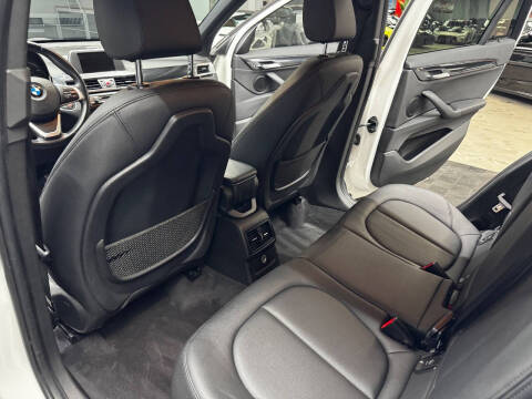 2017 BMW X1 sDrive28i