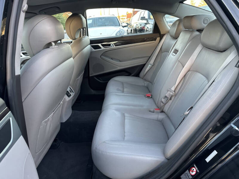 2016 Hyundai Genesis 3.8L