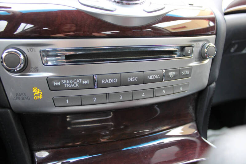 2018 Infiniti Q70L 3.7 Luxe