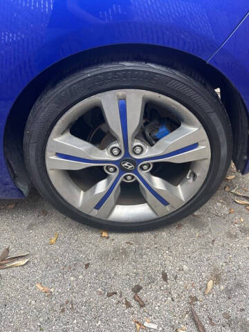 2012 Hyundai Veloster