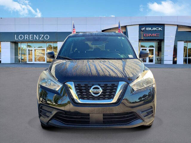 2020 Nissan Kicks S