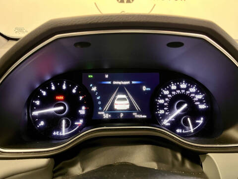 2019 Toyota Avalon XLE