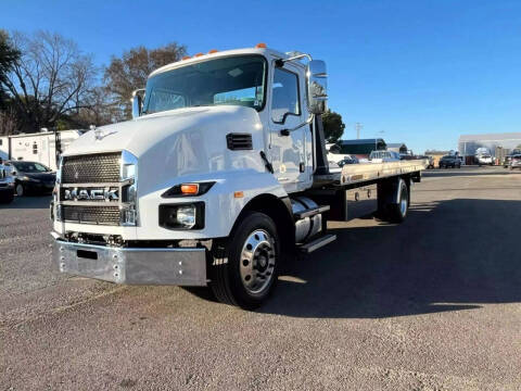 2023 Mack MD6