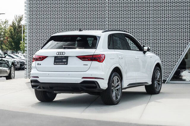 2024 Audi Q3 quattro S line Prem Plus 45 TFSI