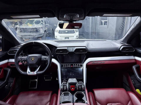 2019 Lamborghini Urus