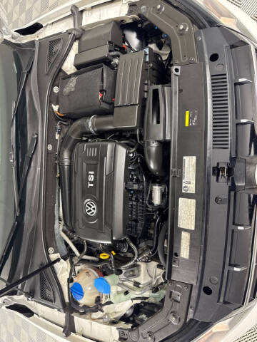 2015 Volkswagen Passat 1.8T SEL Premium