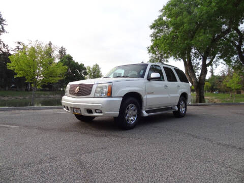 2003 Cadillac Escalade
