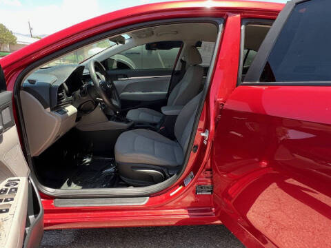 2019 Hyundai Elantra