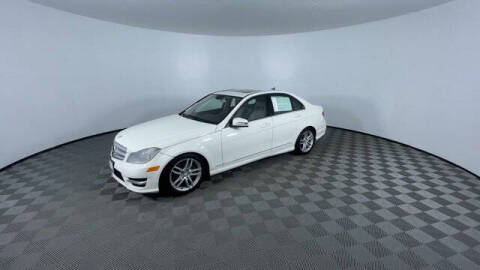 2012 Mercedes-Benz C-Class C 300 Luxury 4MATIC
