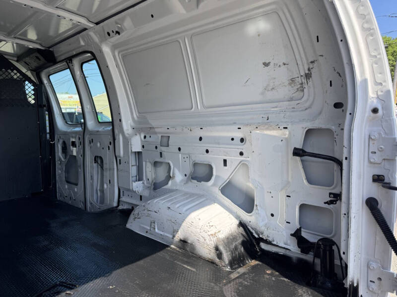 2012 Ford E-Series E-250