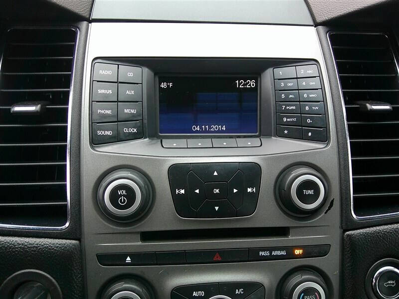 2018 Ford Taurus SEL