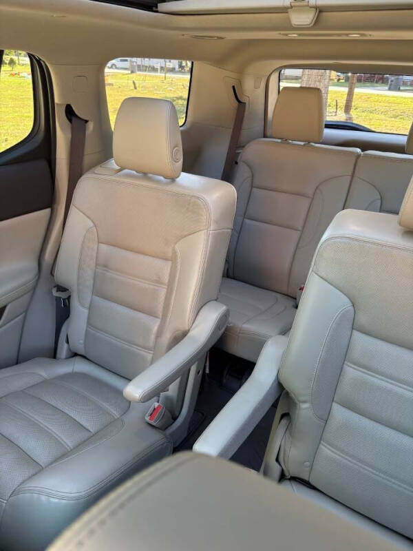 2017 GMC Acadia Denali