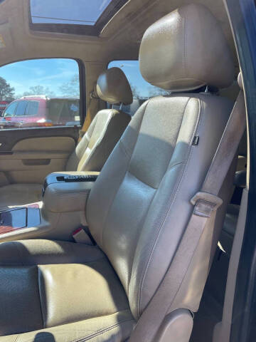 2013 Chevrolet Suburban LTZ