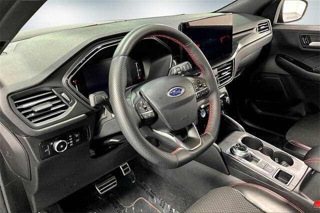 2023 Ford Escape ST-Line Select
