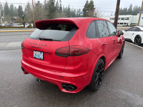 2016 Porsche Cayenne GTS
