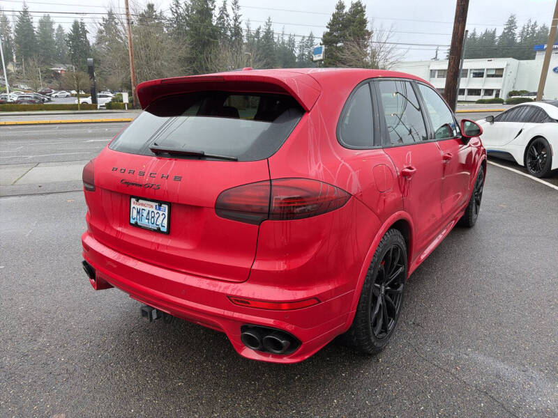 2016 Porsche Cayenne GTS