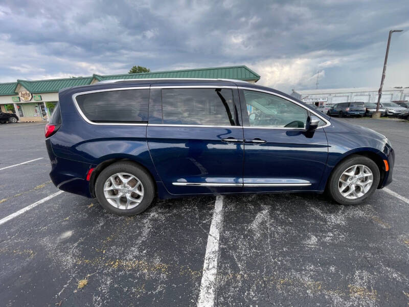2017 Chrysler Pacifica Limited
