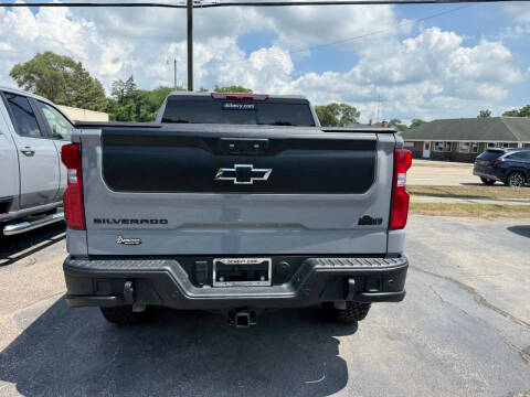 2024 Chevrolet Silverado 1500 ZR2