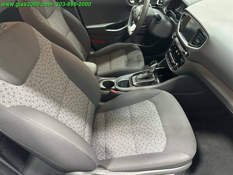 2019 Hyundai Ioniq Hybrid Blue