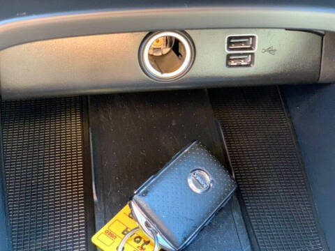 2019 Volvo XC40 T5 R-Design