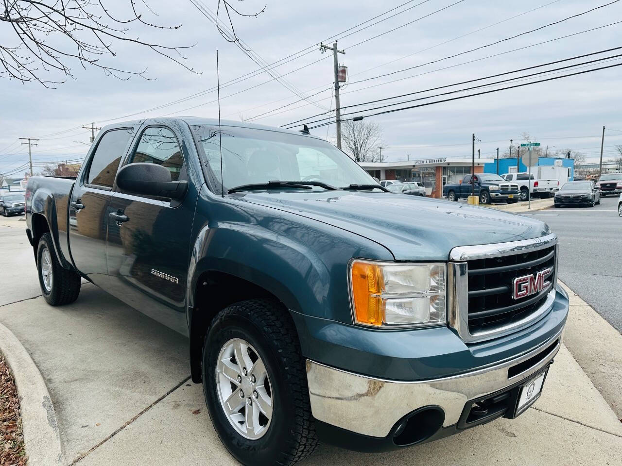 2011 GMC Sierra 1500 for sale at American Dream Motors in Winchester, VA