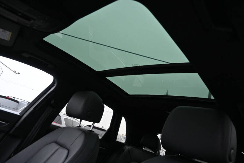 2021 Audi Q3 quattro Premium 40 TFSI