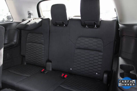 2024 Nissan Pathfinder S