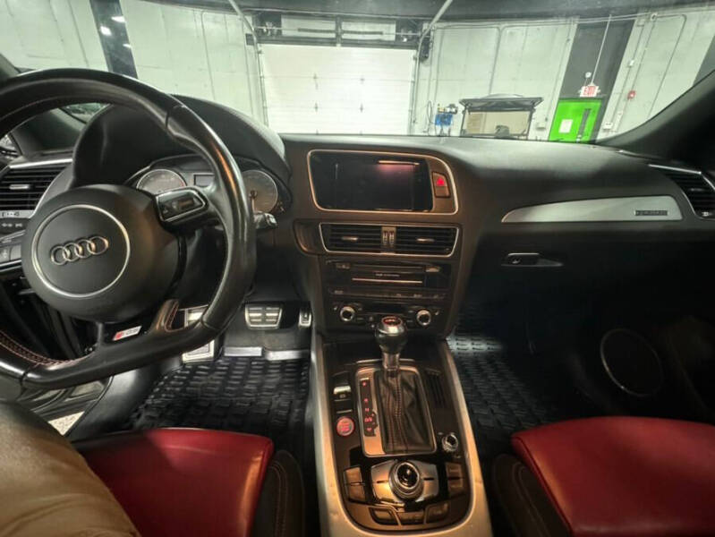 2016 Audi SQ5 3.0T quattro Premium Plus