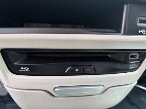 2018 Chrysler Pacifica Hybrid Limited