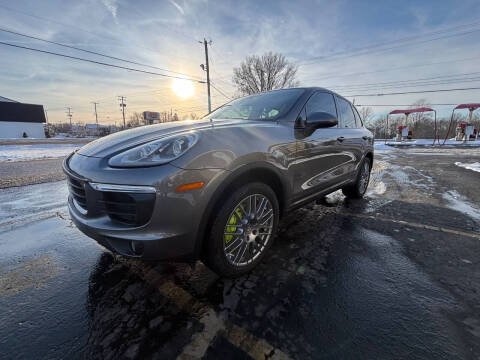 2016 Porsche Cayenne S E-Hybrid