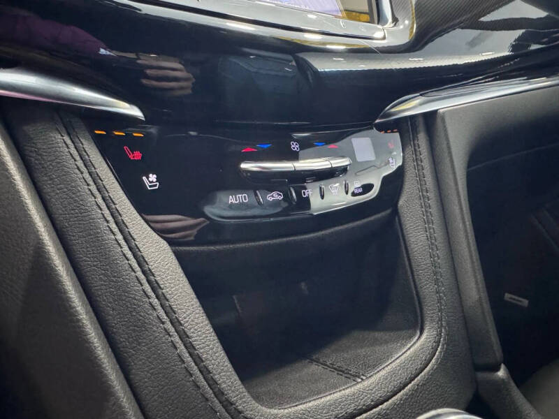 2023 Cadillac XT6 Sport