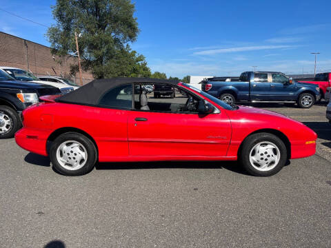 1996 Pontiac Sunfire SE