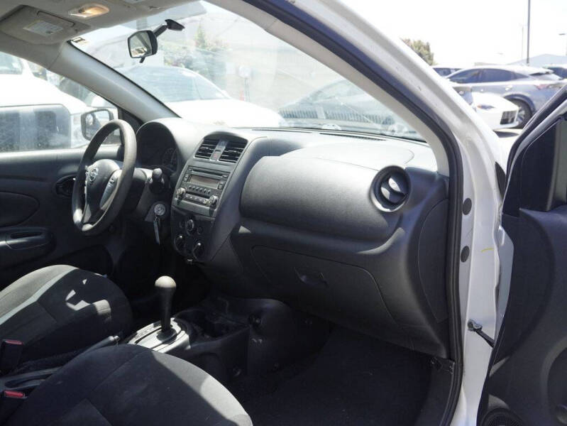 2018 Nissan Versa