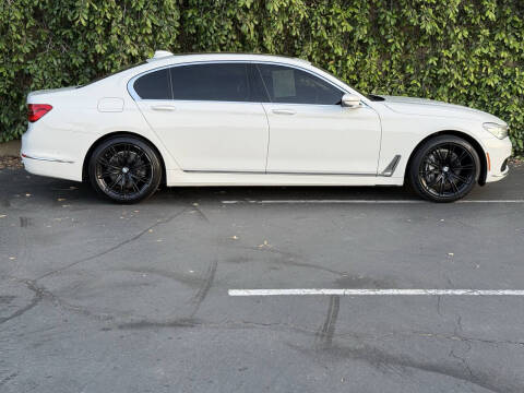 2018 BMW 7 Series 740i