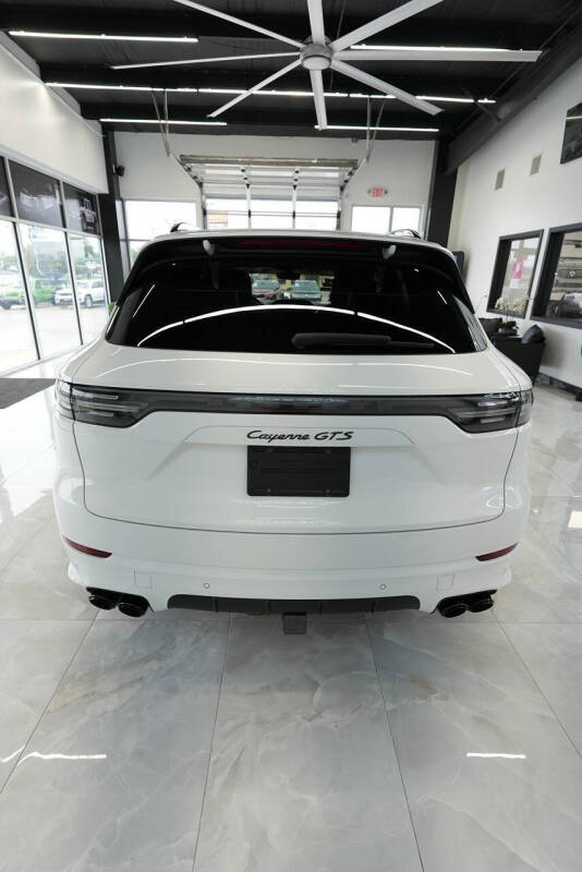 2021 Porsche Cayenne GTS