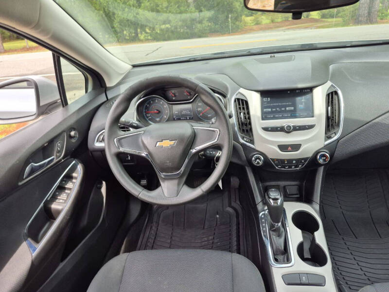 2017 Chevrolet Cruze LS Auto