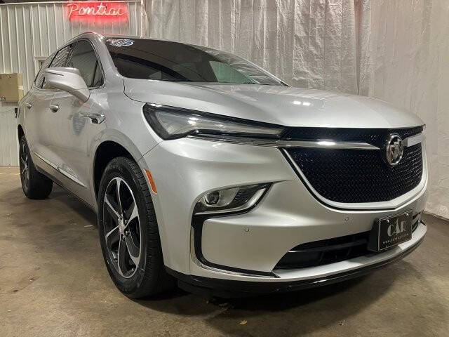 2022 Buick Enclave Essence