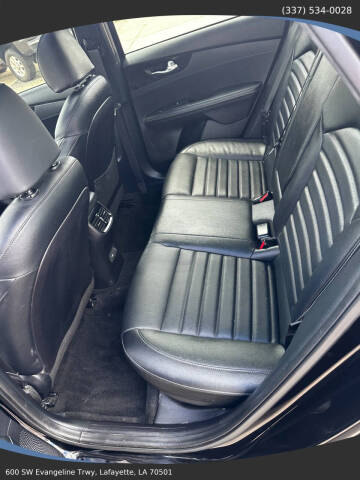 2022 Kia Forte GT Line