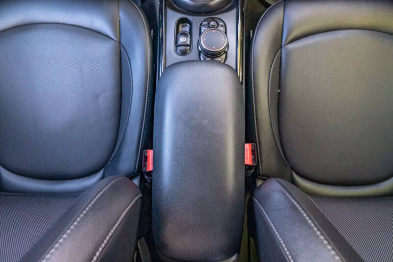 2019 MINI Clubman Cooper