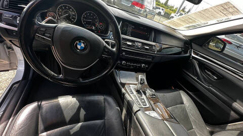 2016 BMW 5 Series 528i